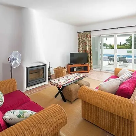 Carvoeiro Sleeps 6 Pool Air Con Wifi Carvoeiro (Lagoa)