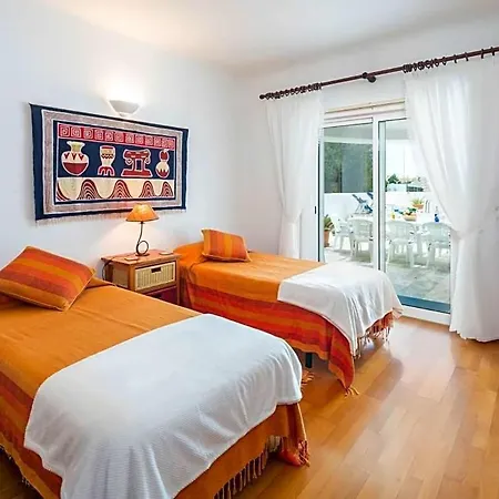 Carvoeiro Sleeps 6 Pool Air Con Wifi فيلة *